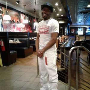 Meet your Posher, Leon